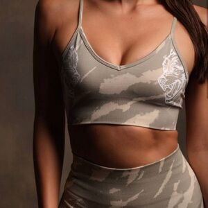 Darc Sport Cactus Gray Native Camo Seamless Dual Wolf Sports Bra